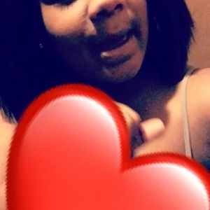 Meet your Posher, Mia